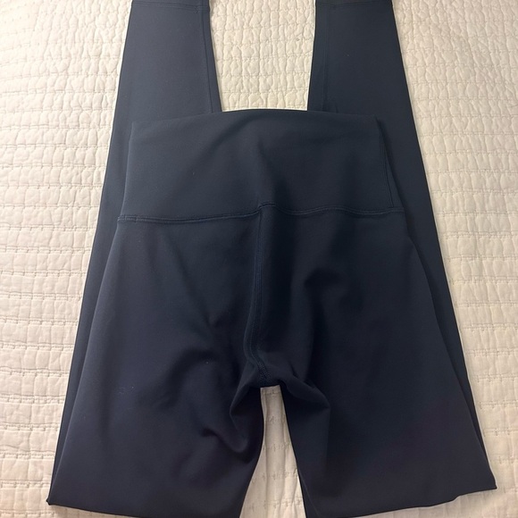 Lululemon Wunder Train High-Rise Tight 28" - Navy Size 4 - Picture 3 of 6